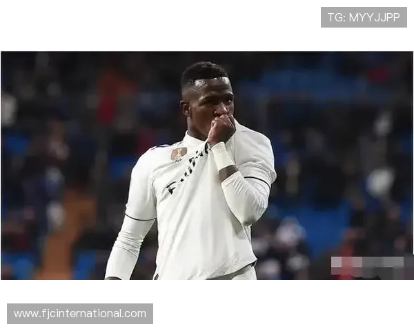 安切洛蒂召回库蒂尼奥入选巴西国家队初选名单引发热议